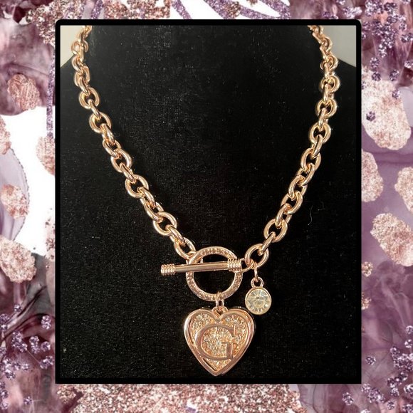 Rose Gold Plated Necklace & Bracelet with "G" Charms & Toggle Clasps - Picture 3 of 9